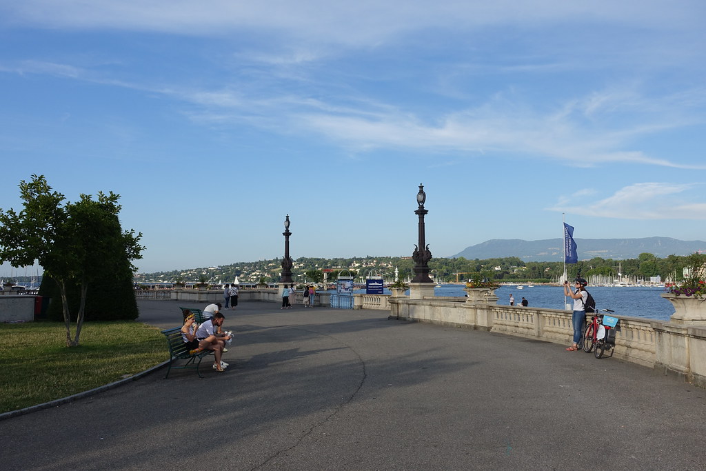 Return to Quai du Mont-Blanc