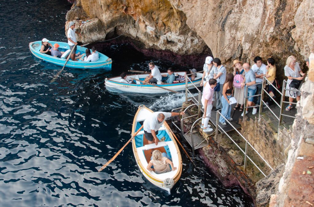 Capri Boat Tour With Blue Grotto