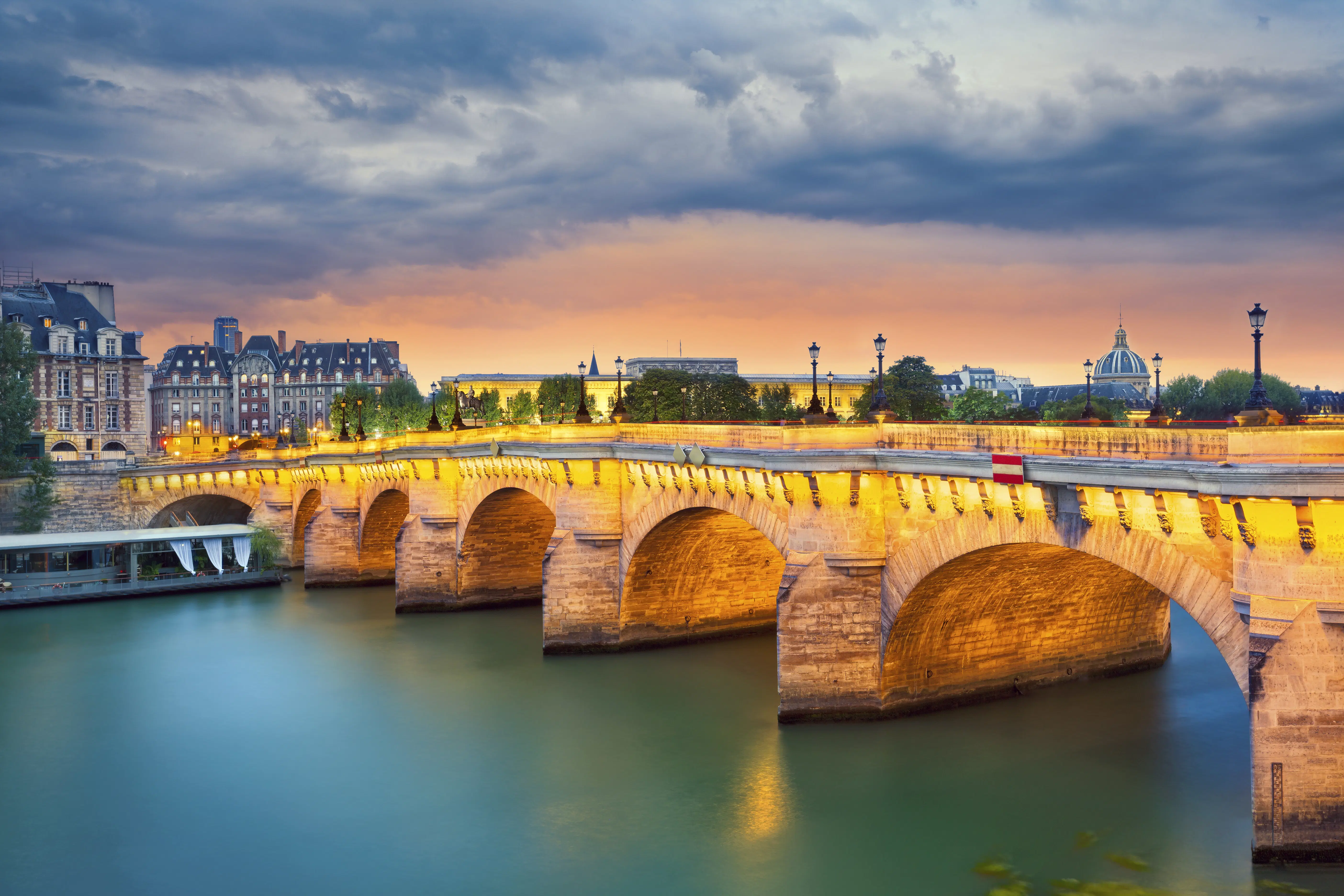 Pont Neuf Archway