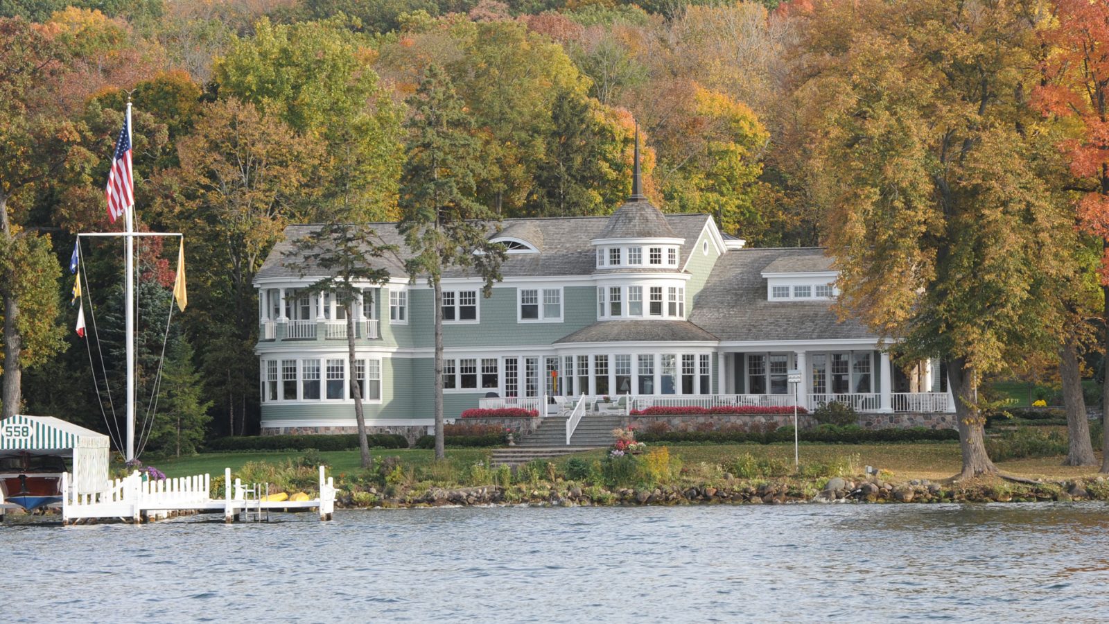 Geneva Bay Shoreline