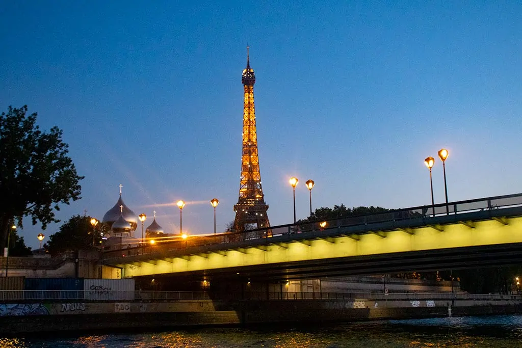 Pont de l'Alma Deck