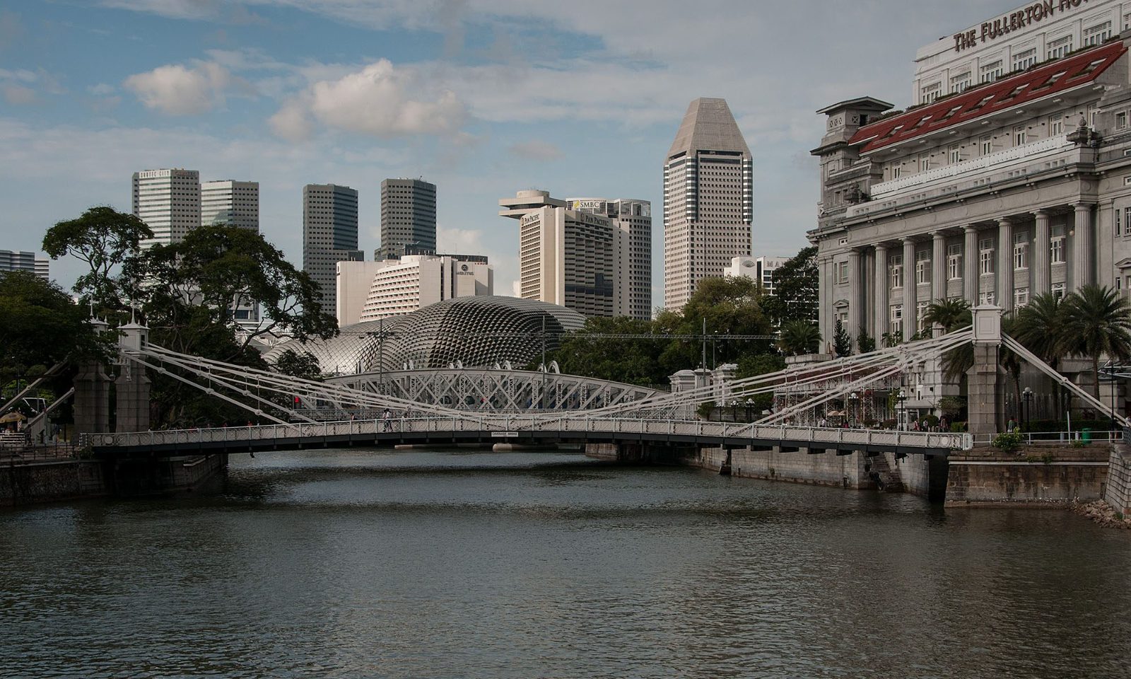 Cavenagh Bridge