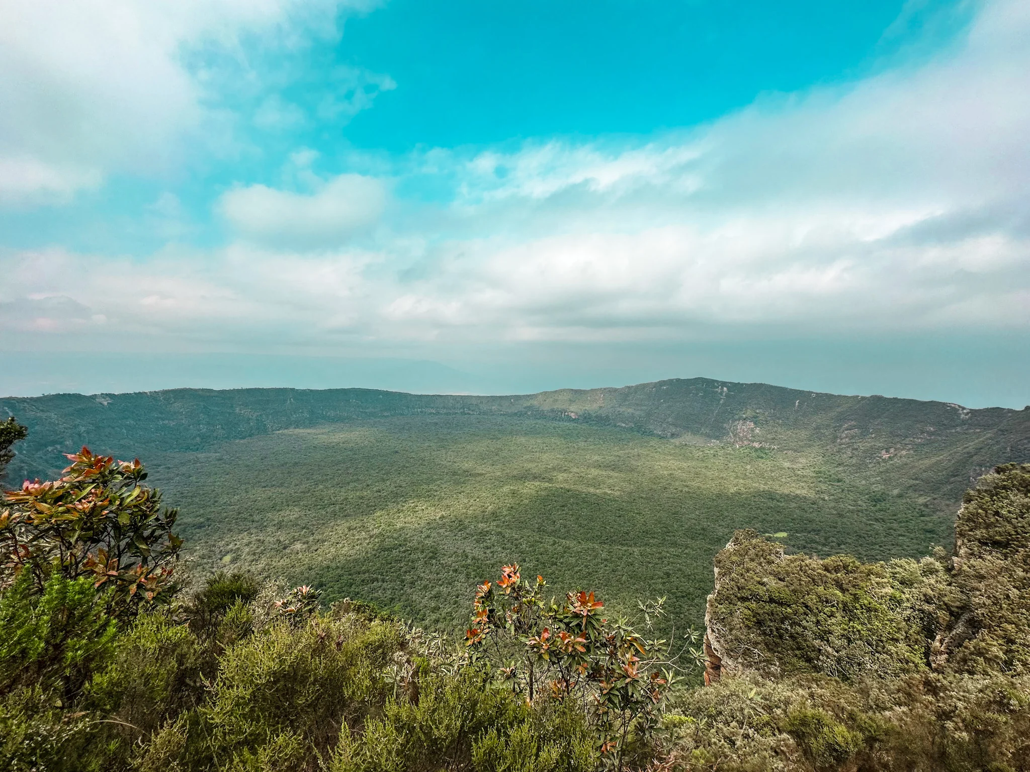 Trilha da Borda da Cratera — Pico do Cume