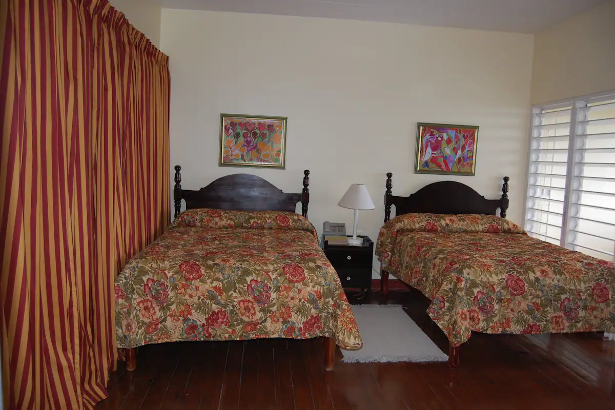 Inn at Shaw Park Gardens & Waterfalls