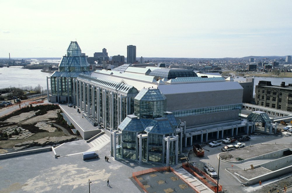 National Gallery Foreground