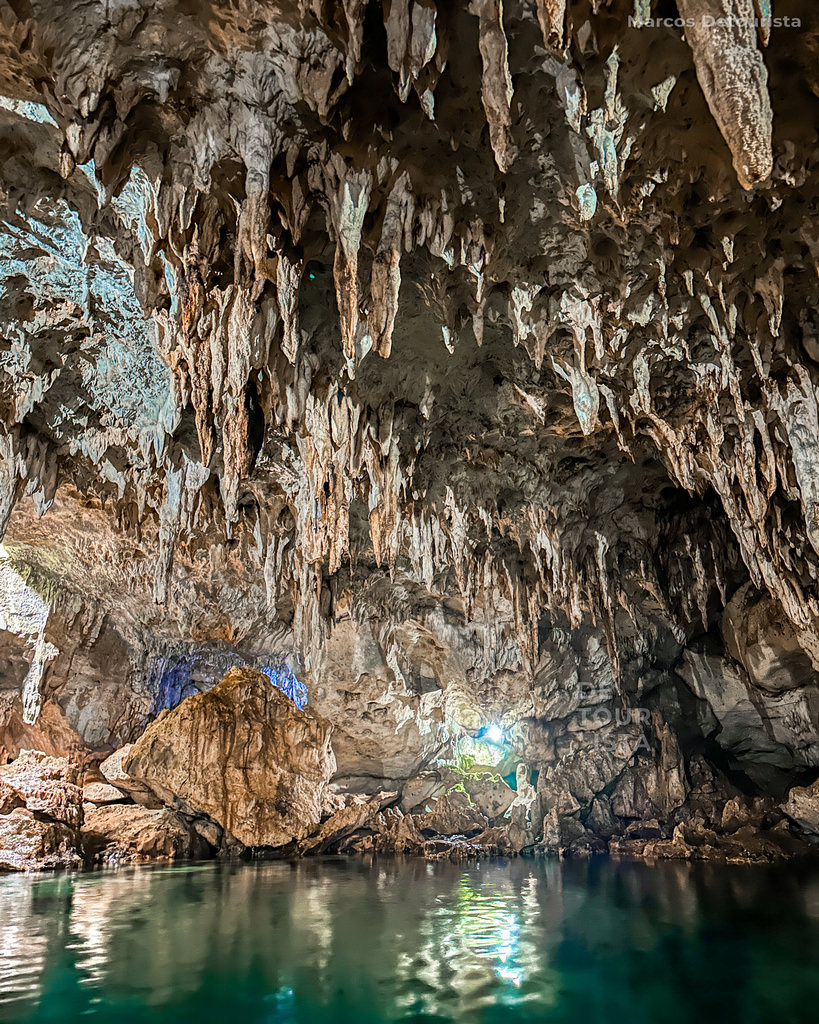 Hinagdanan Cave