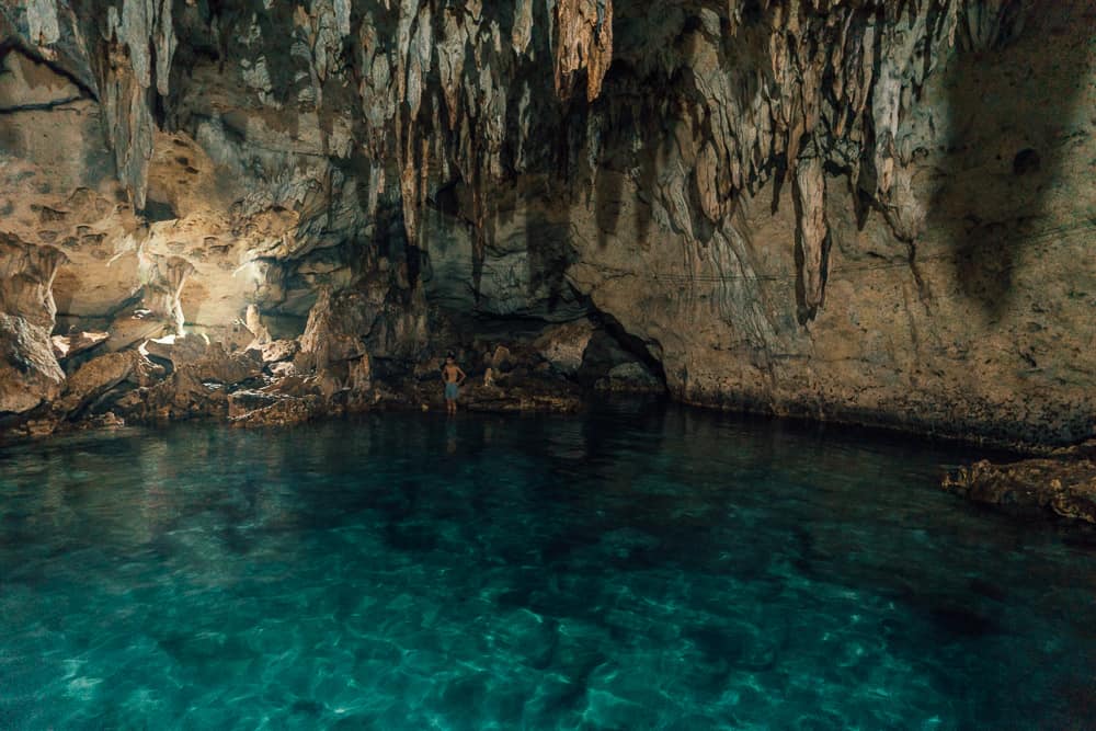 Cueva de Hinagdanan