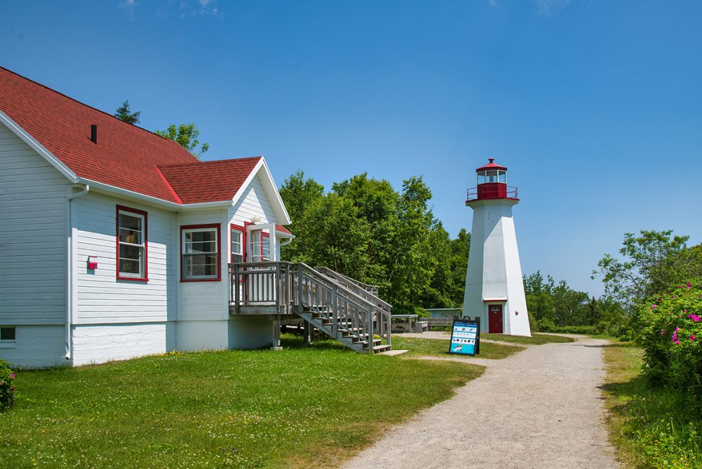 Cap-de-Bon-Désir Interpretation and Observation Centre
