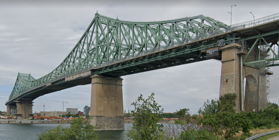 Jacques-Cartier Bridge Perspective