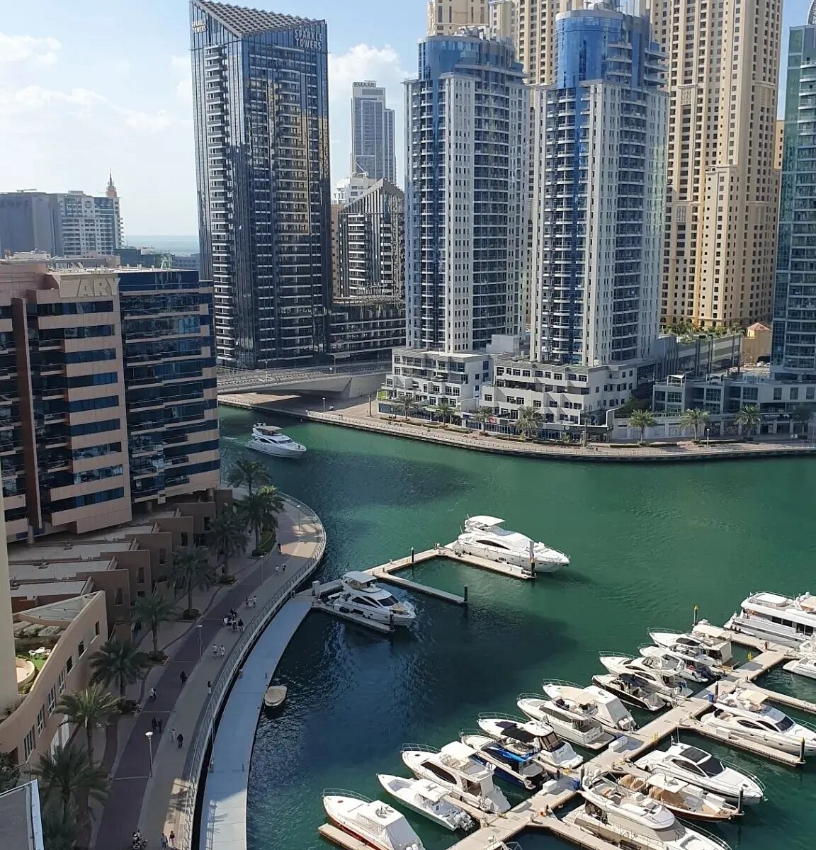 Dubai Marina Yacht Club Quay