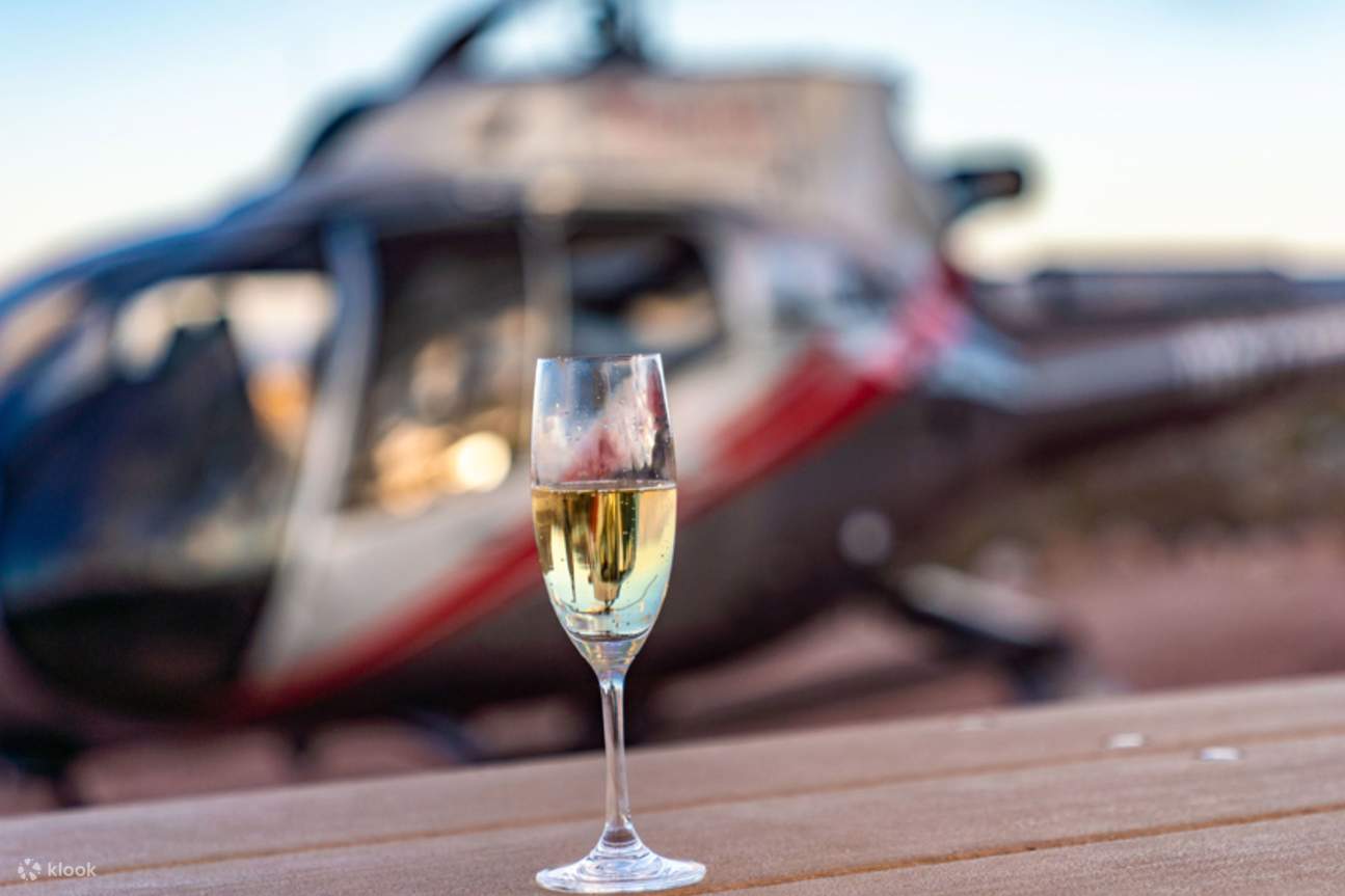 Las Vegas Helicopter Tours With Champagne