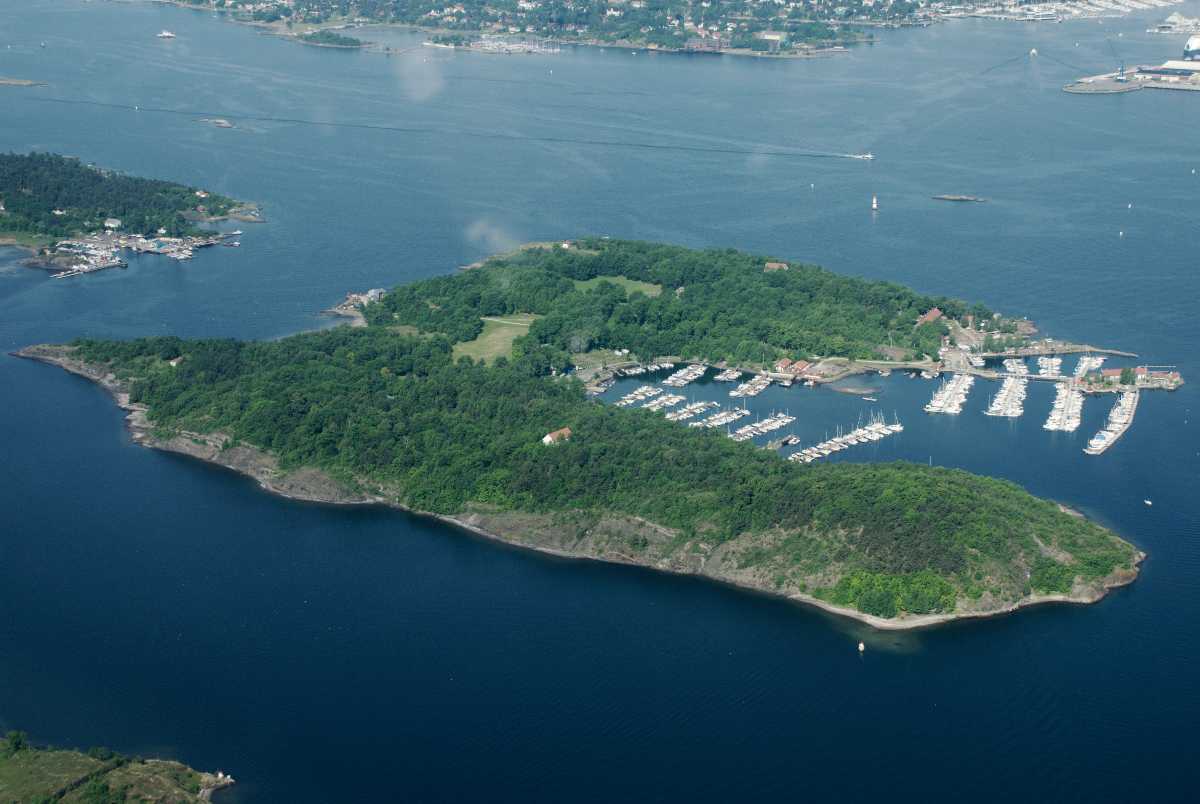 Islands circuit