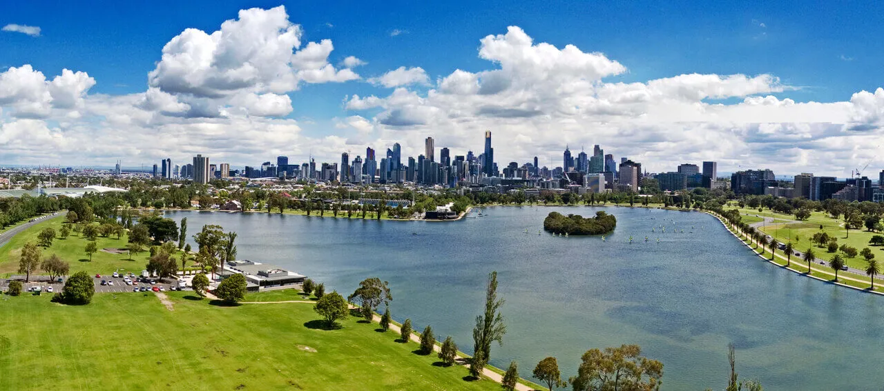 Albert Park Lake