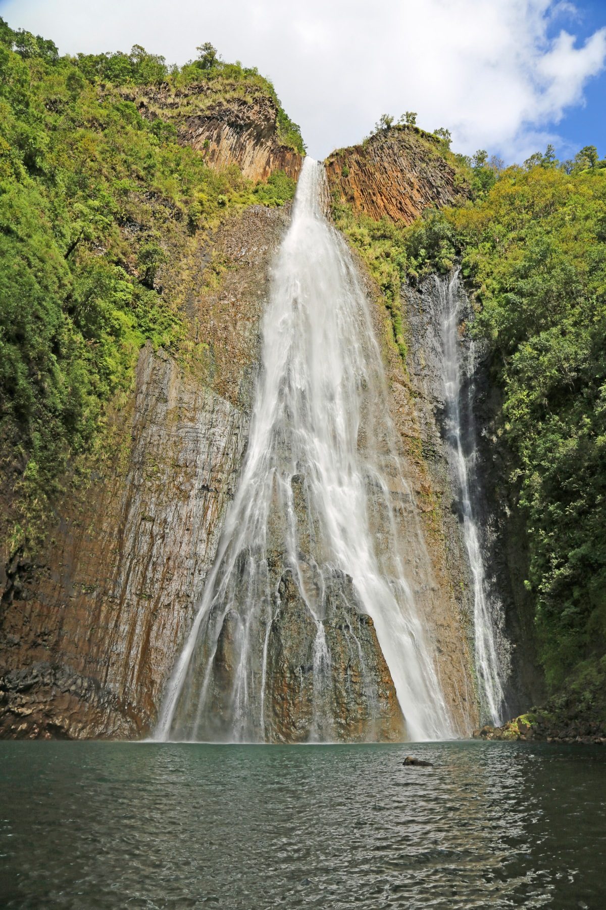 Manawaiopuna Falls