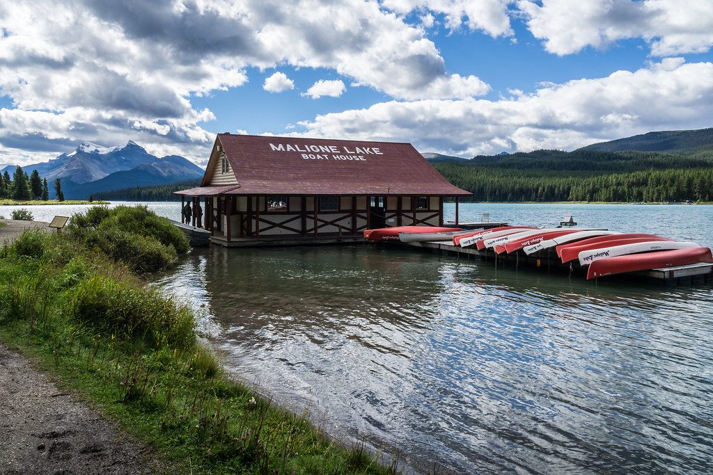 Maligne Lake Boathouse (1928)