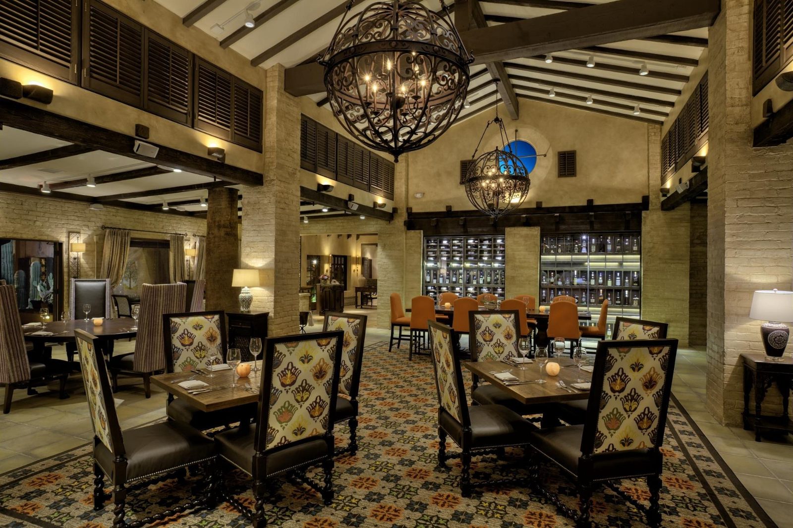 Vincent's on Camelback Dining