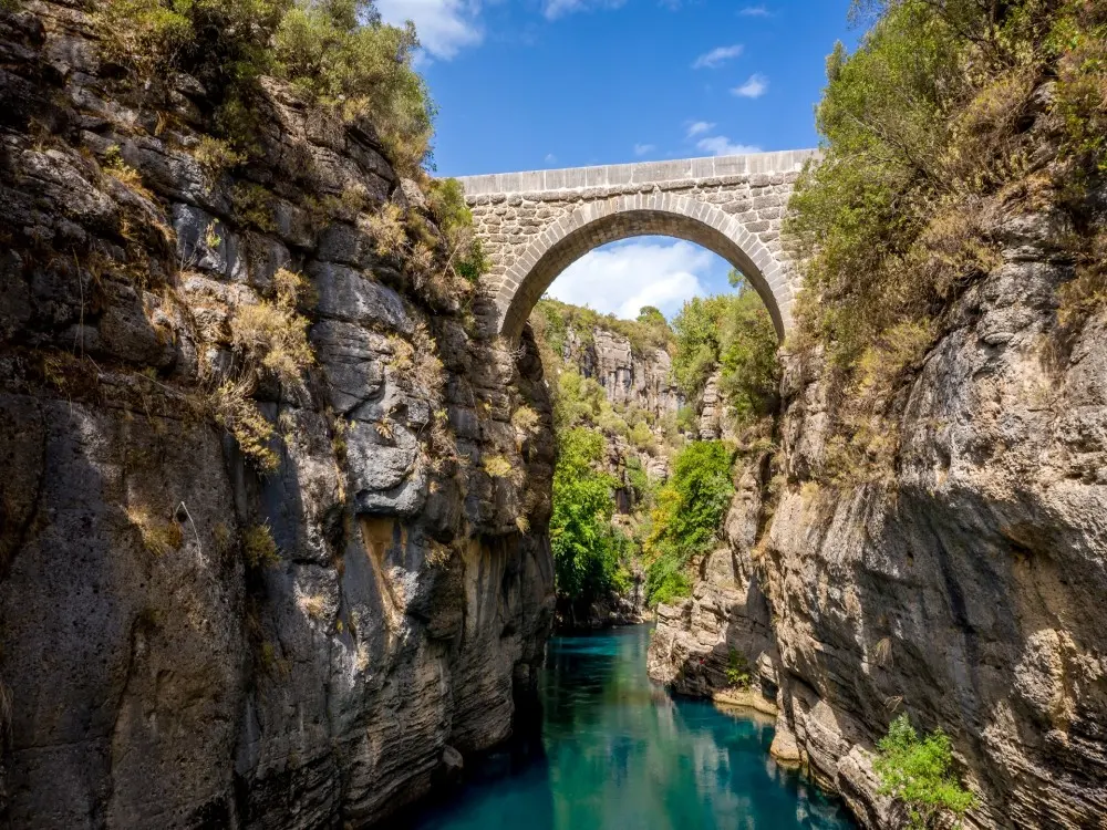 Oluk Bridge