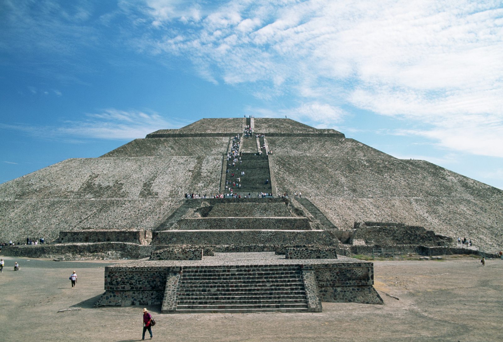 Pyramid of the Sun Base