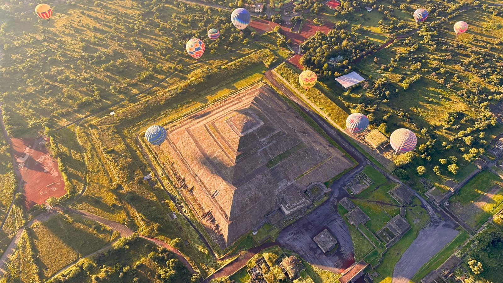 Hot Air Balloon Basket