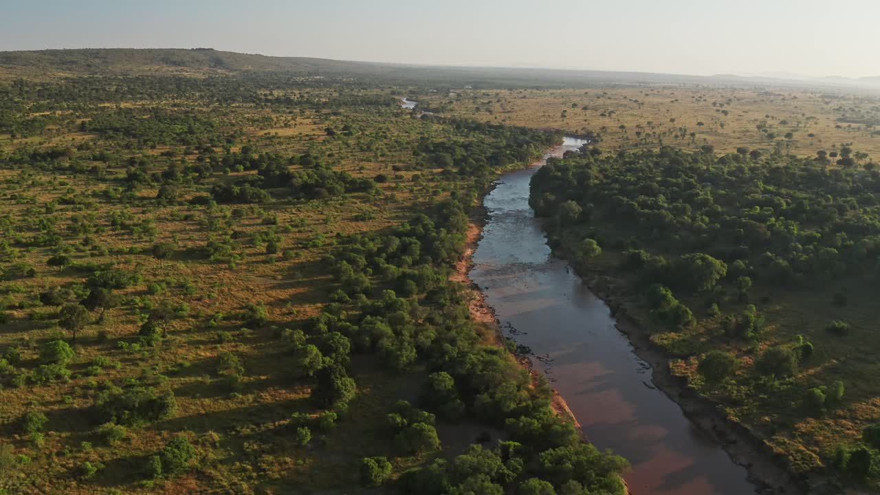 Mara River Bend Crossing