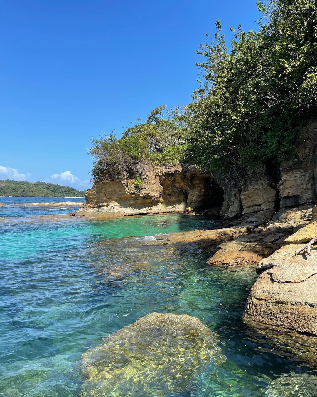 Mogo Mogo Island