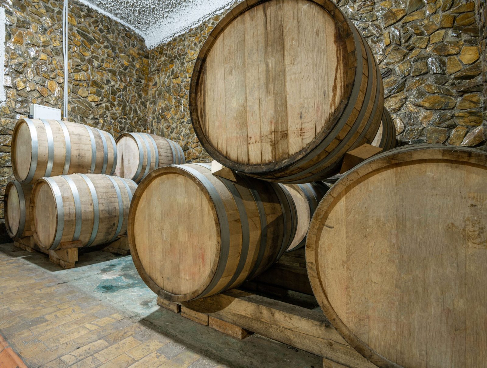 Oak Barrel Gallery