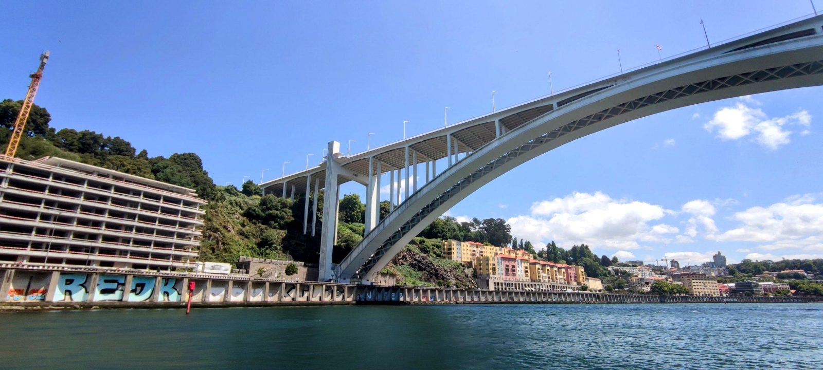 Arrábida Bridge