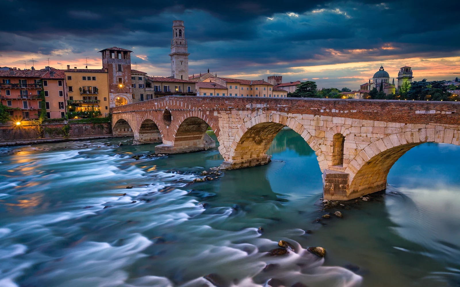 Ponte Pietra