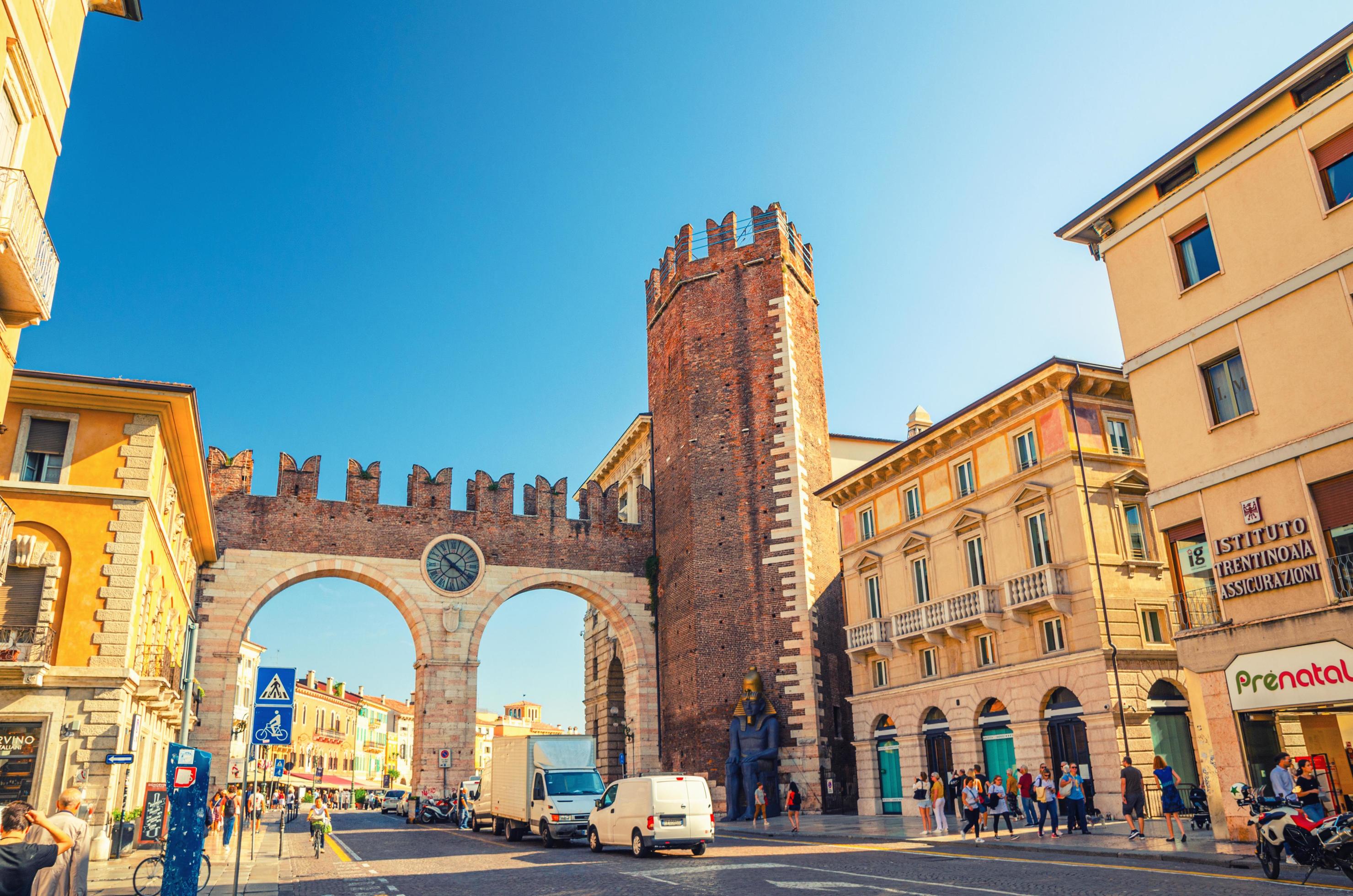 Portoni della Bra archway