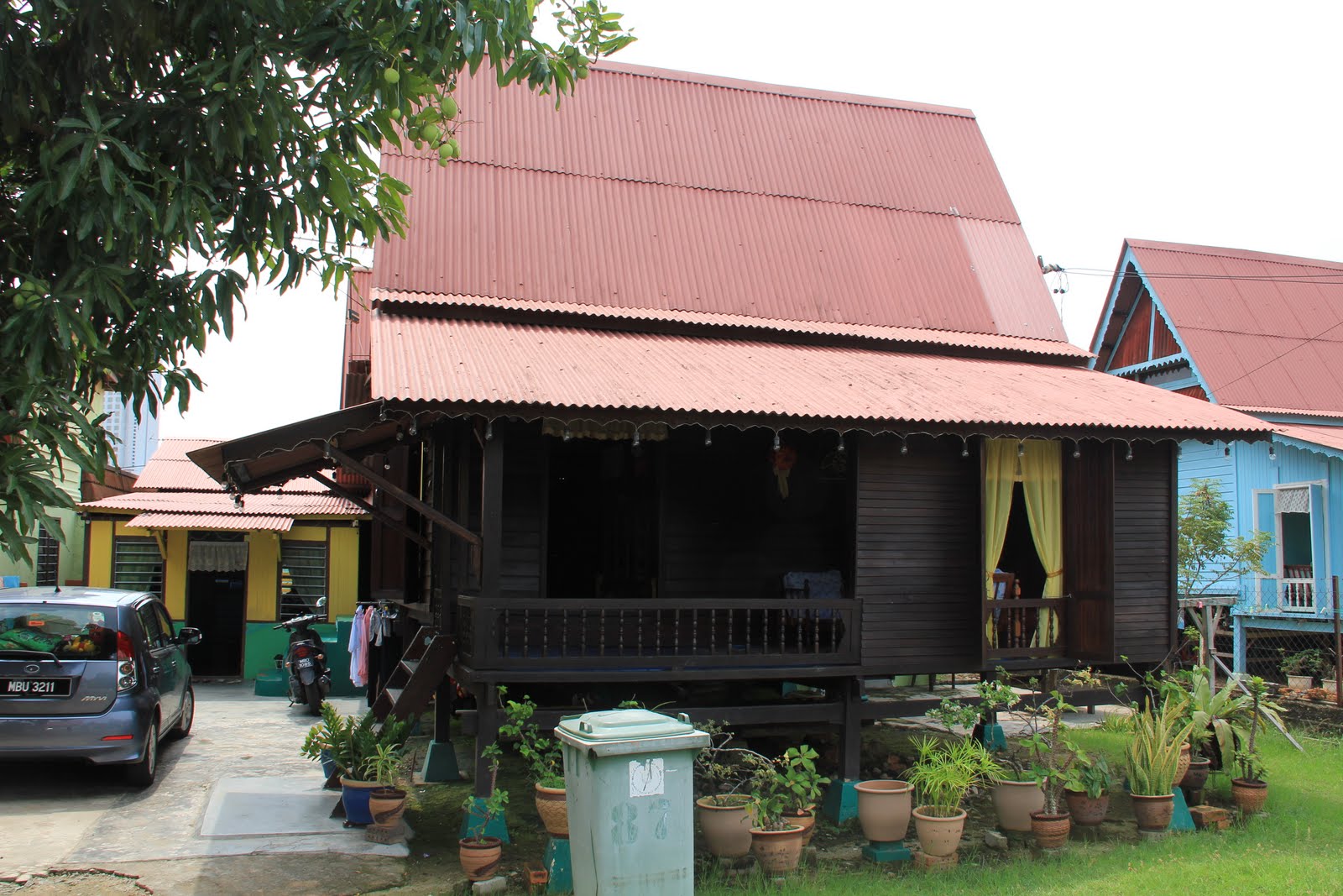 Kampung Morten Waterfront
