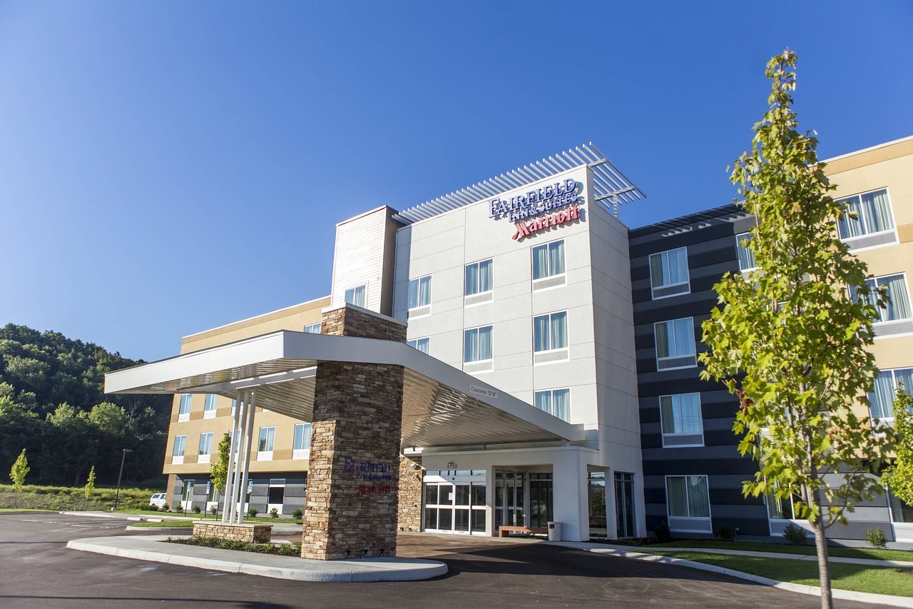 Fairfield Inn and Suites