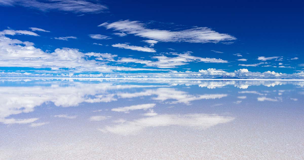 Main Salt Flat — Perspective Photos & Mirror Effect
