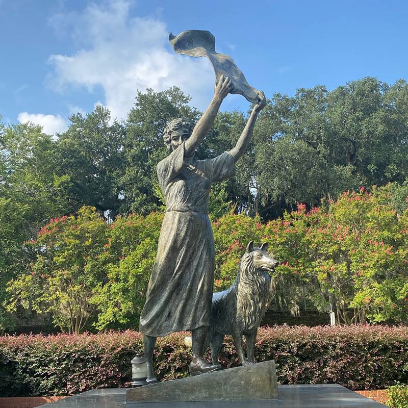 Waving Girl Statue