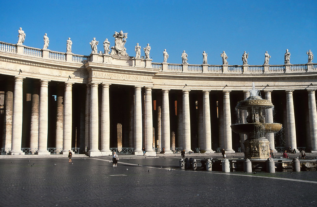 Piazza San Pietro & Colonnade