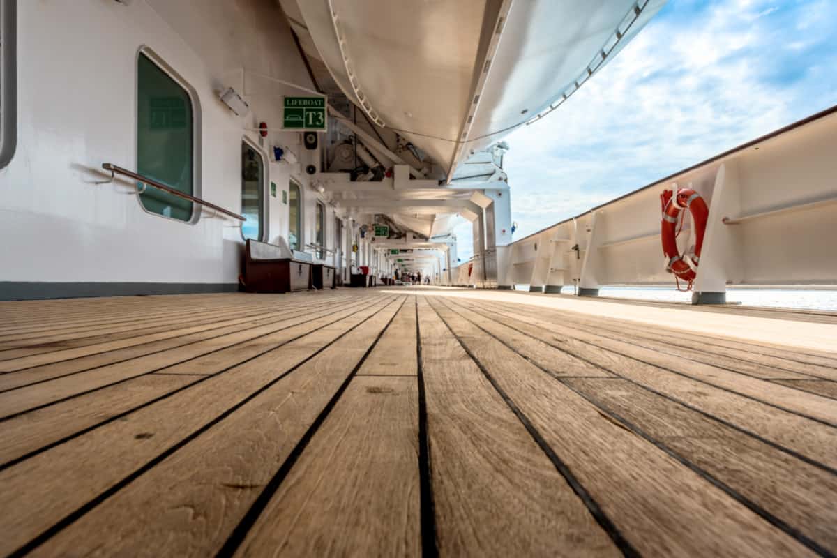 Starboard Observation Corridor