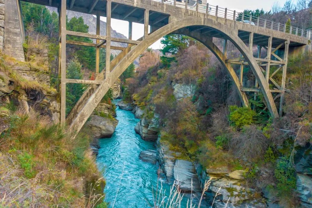 Edith Cavell Bridge