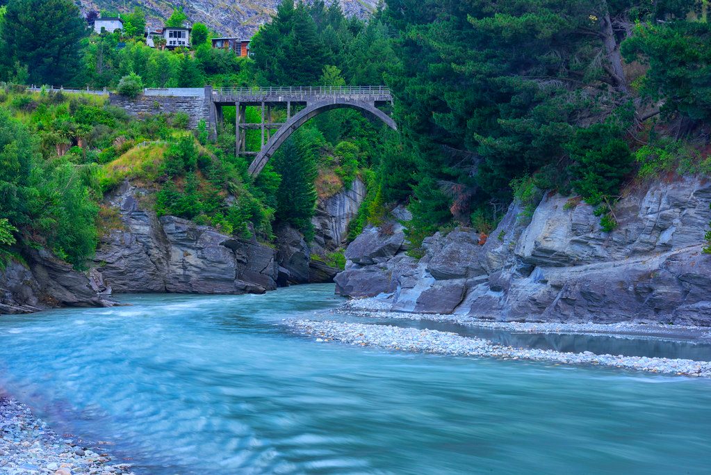 Edith Cavell Bridge