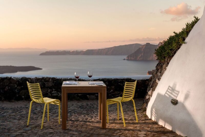 Santorini Wine Tour With Sunset in Oia
