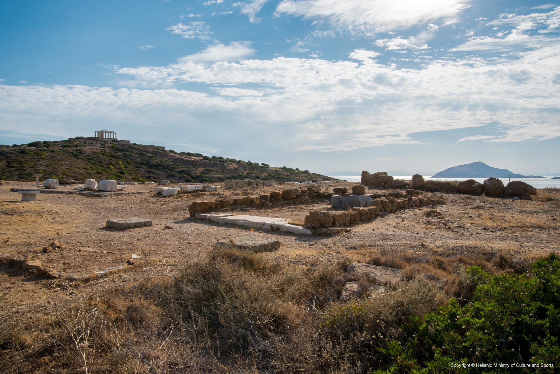 Visit the Temple of Athena Sounias Ruins