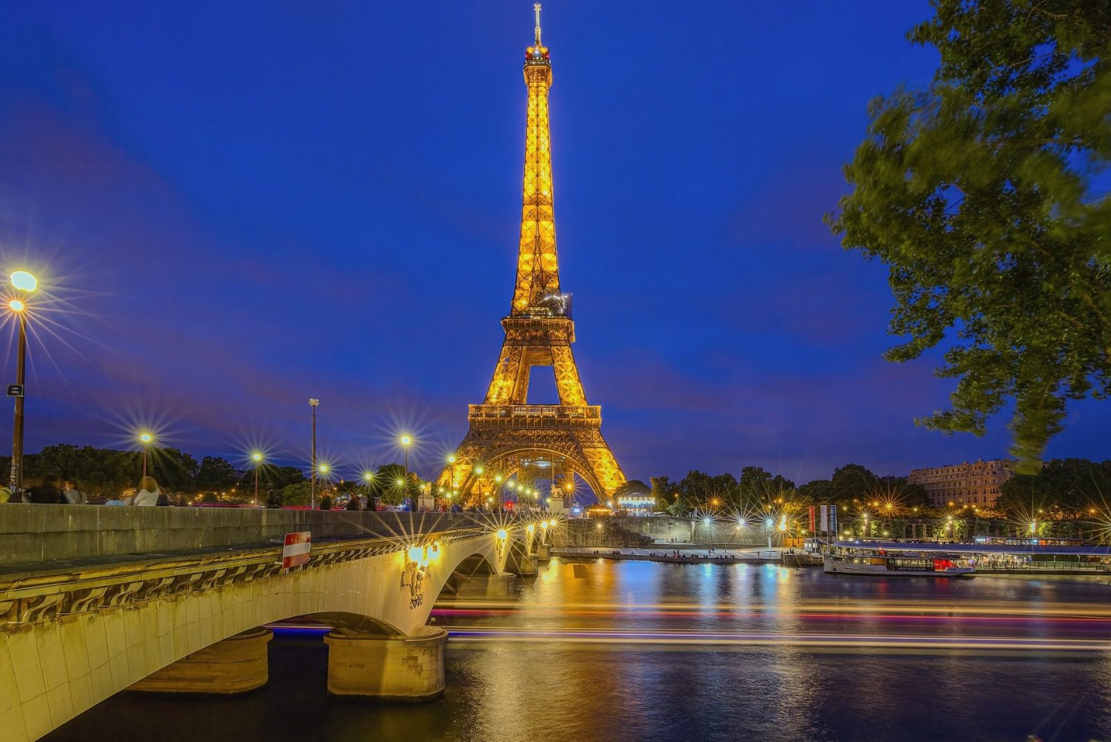 Eiffel Tower