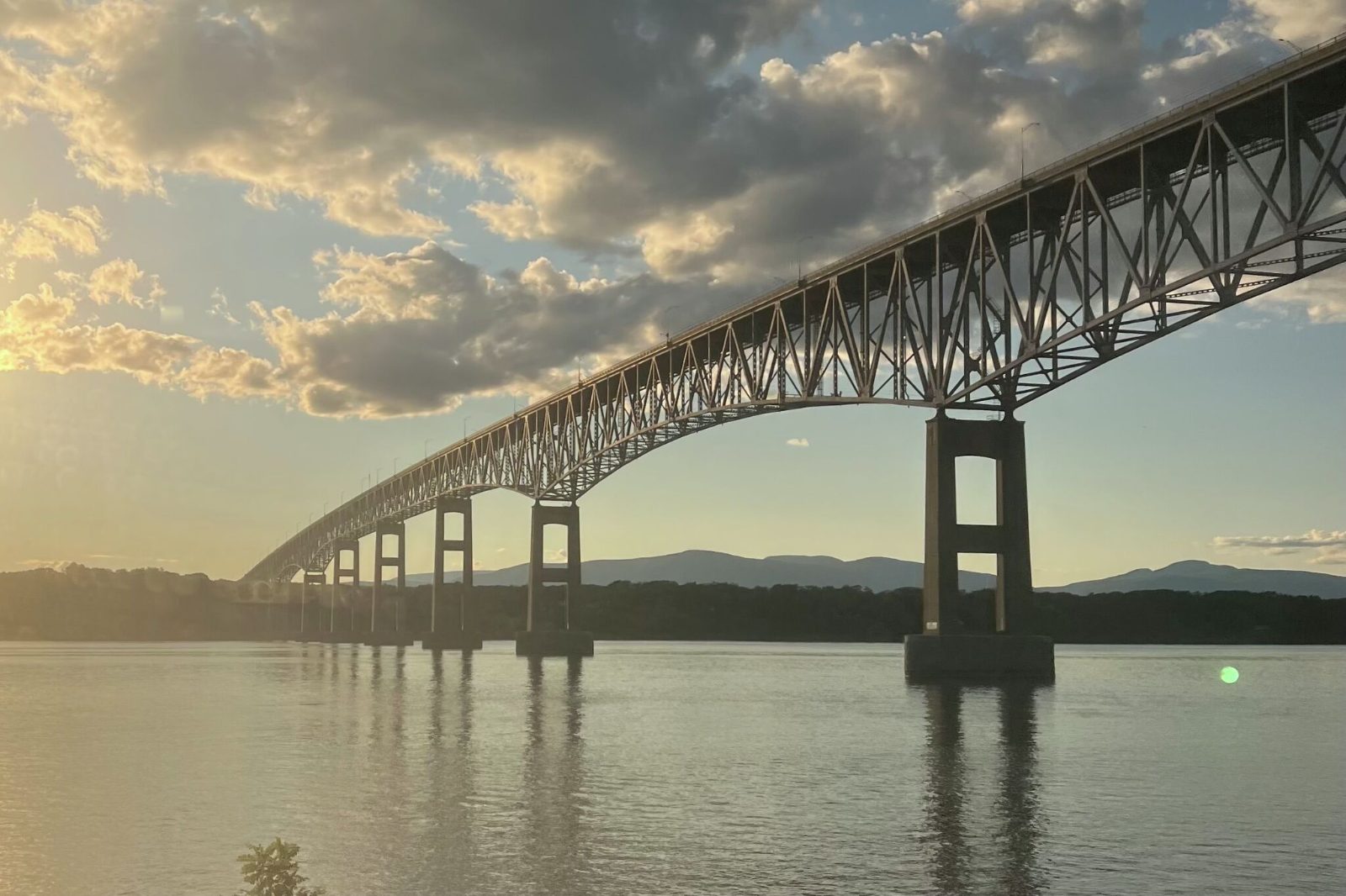 Kingston-Rhinecliff Bridge