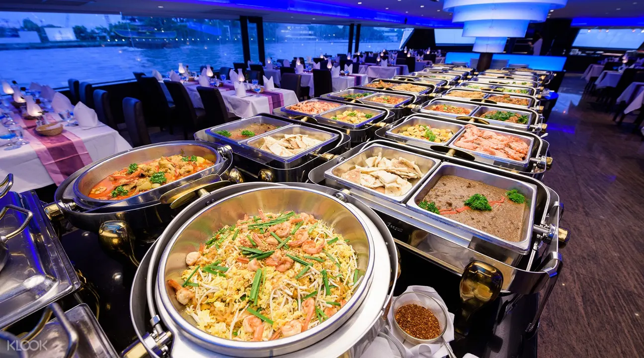 Chao Phraya River Cruise Dinner