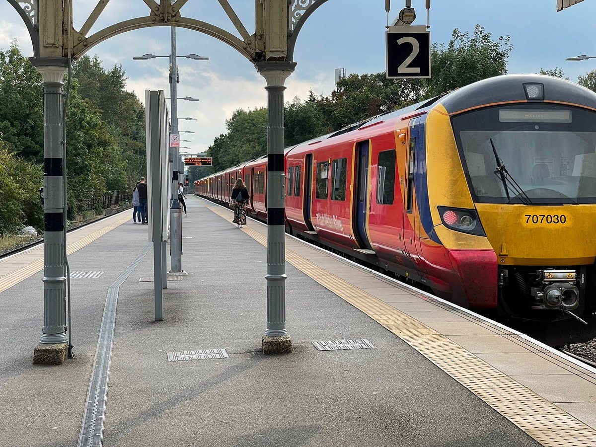 Hampton Court Railway Station