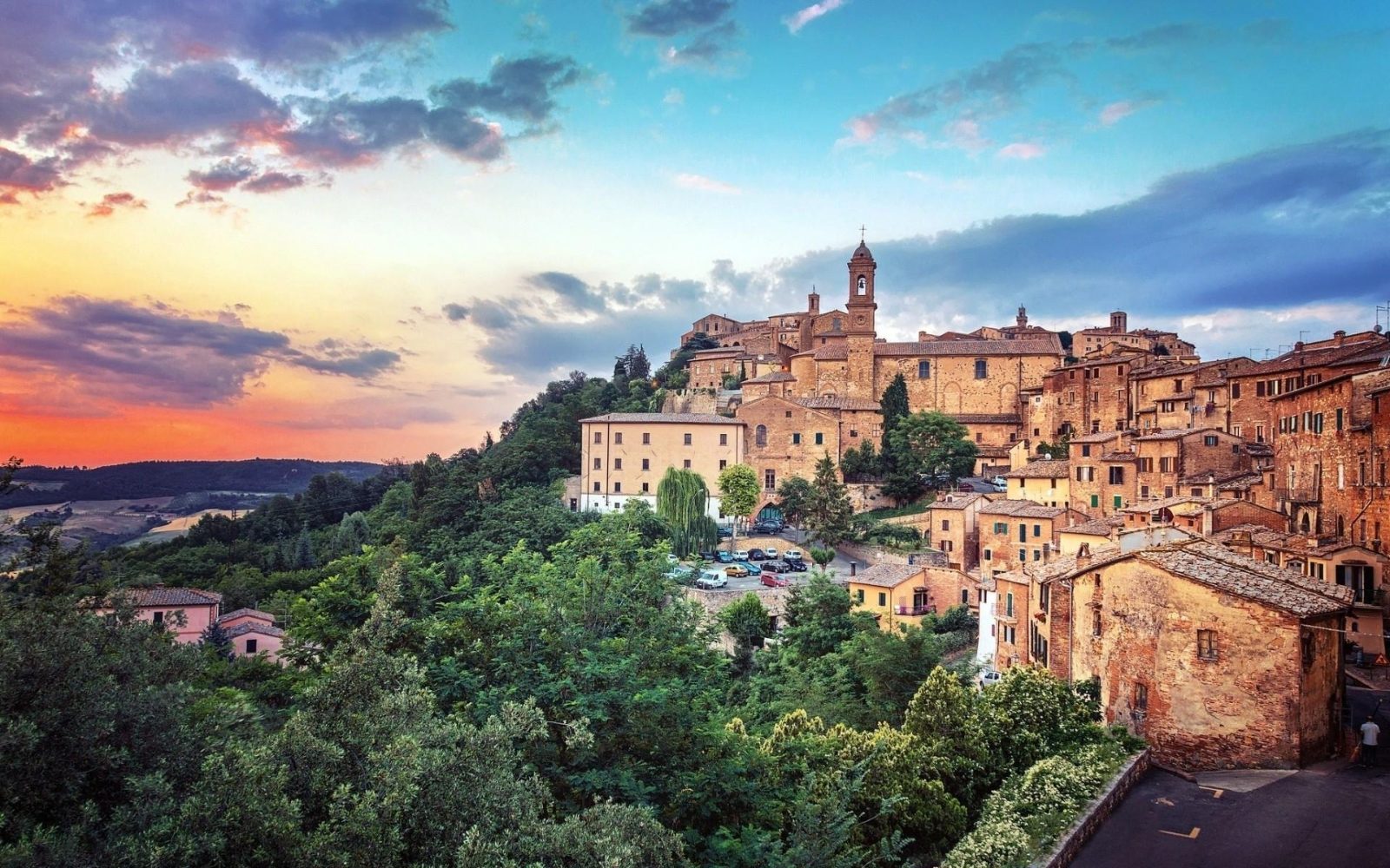 Tuscan Hilltop Villages