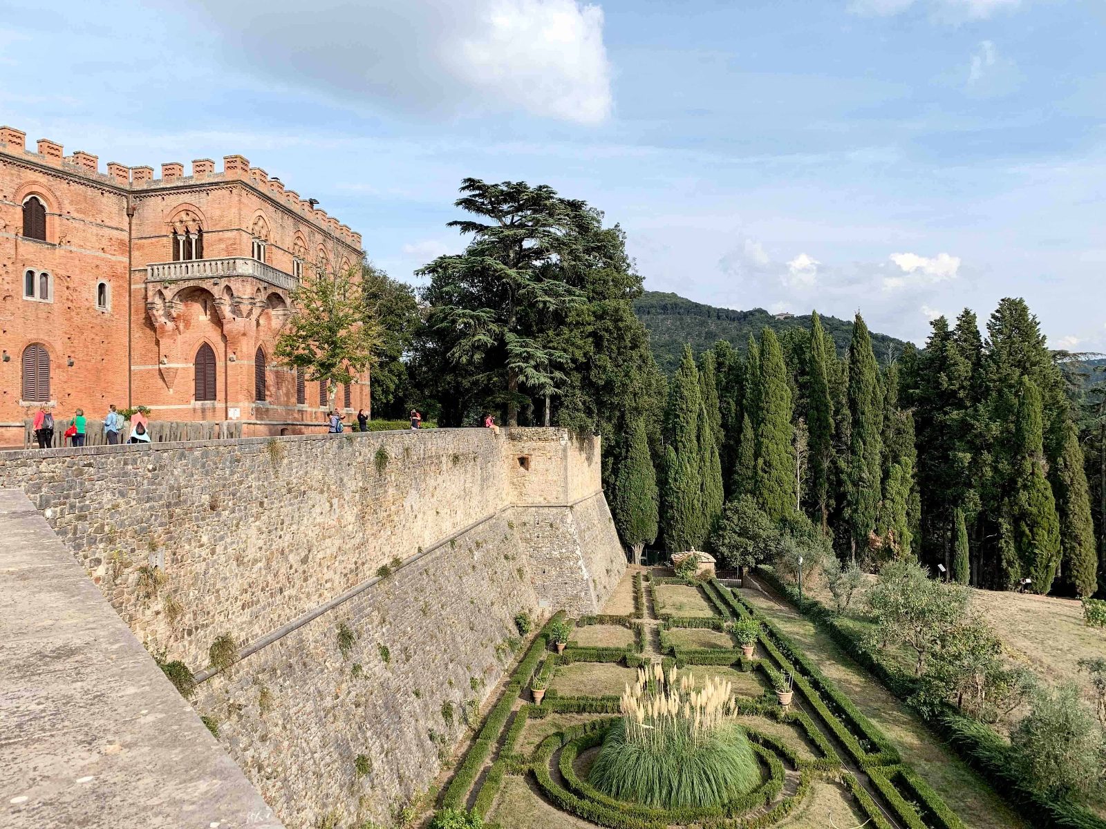 Castello di Brolio Ramparts