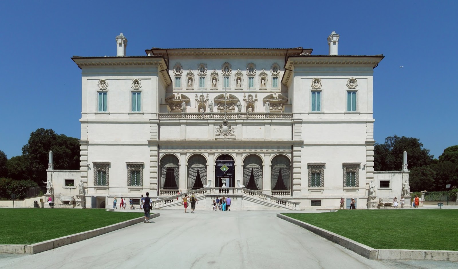 Exploring the Galleria Borghese in Rome
