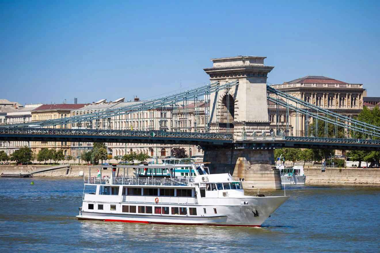 Chain Bridge Archway