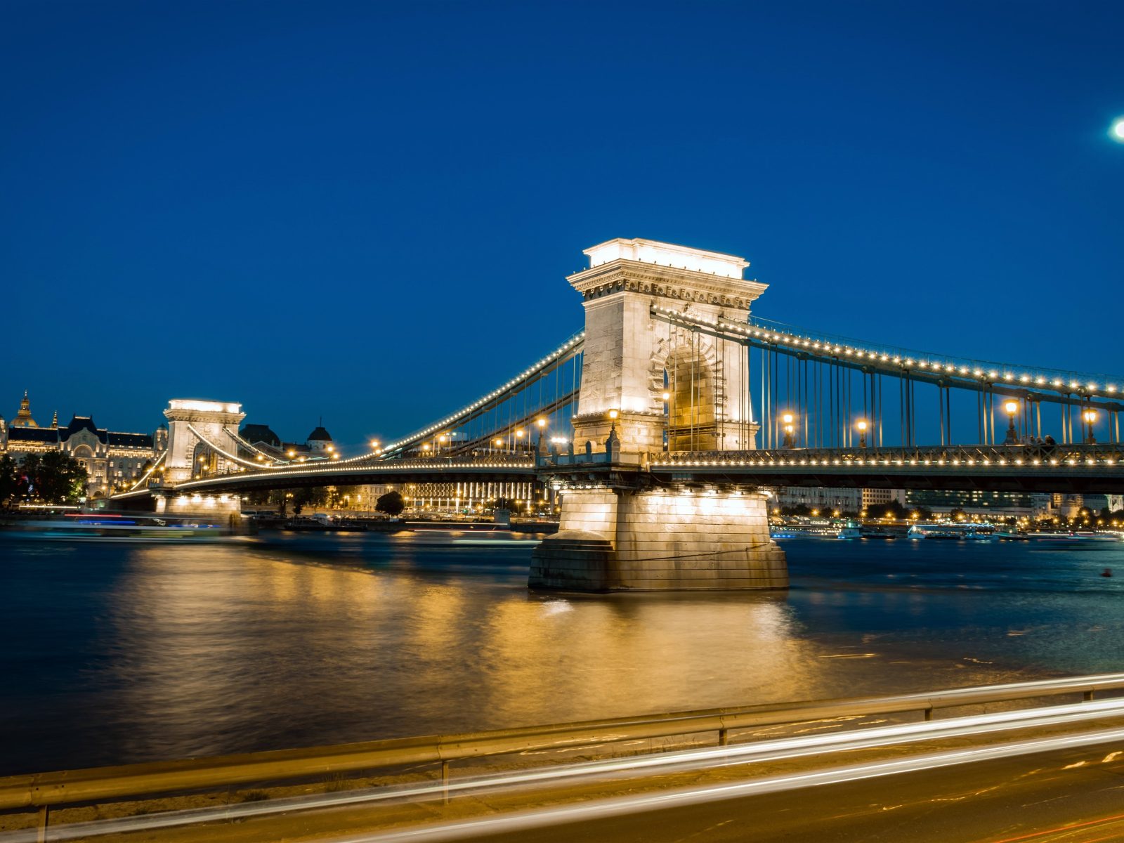 Chain Bridge