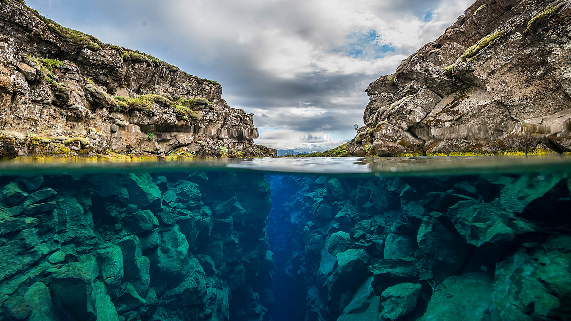 Silfra Snorkeling in Thingvellir National Park