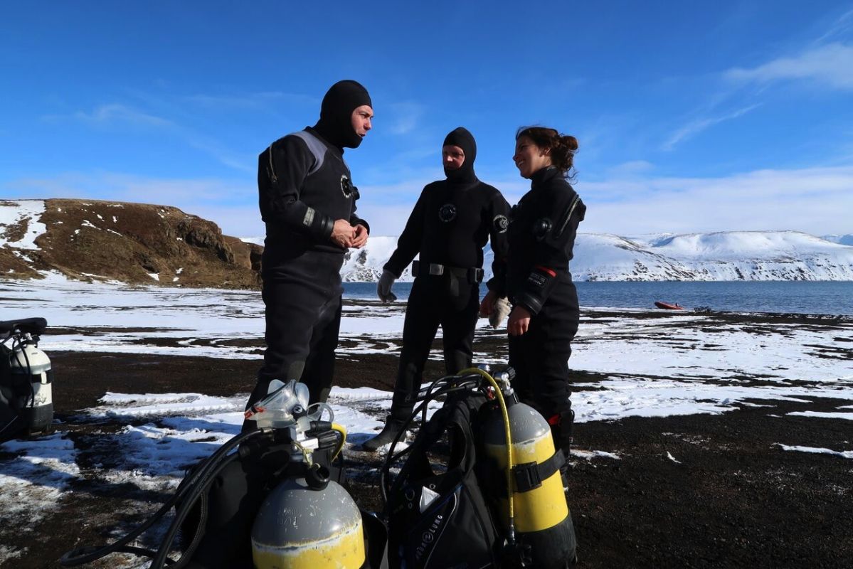 Gear Up and Briefing